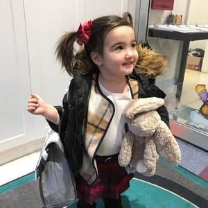 Meet your Posher, Norma